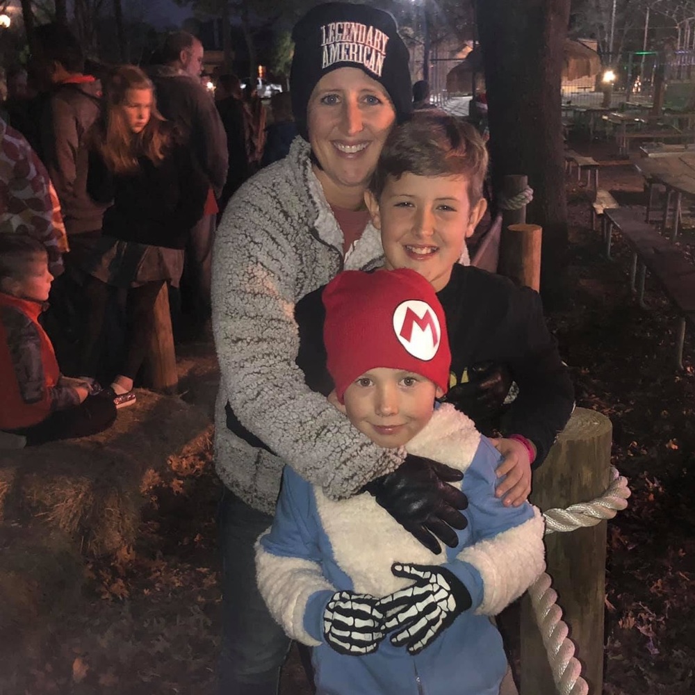 Meet your Posher, Dennie